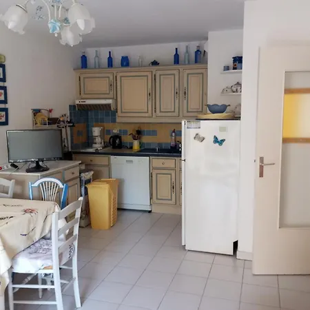 Location T2 Sur Avec Piscine Apartment Cavalaire-sur-Mer