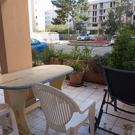 Apartment Location T2 Sur Avec Piscine