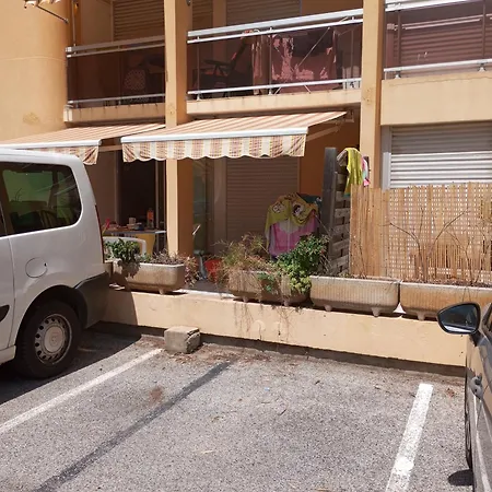 Location T2 Sur Avec Piscine Apartment